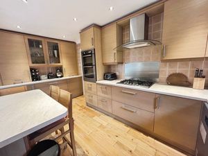 Photo 12- click for photo gallery